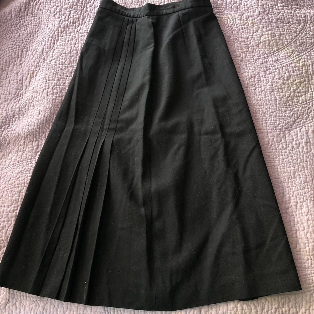Vintage black Ellen Tracy skirt🖤